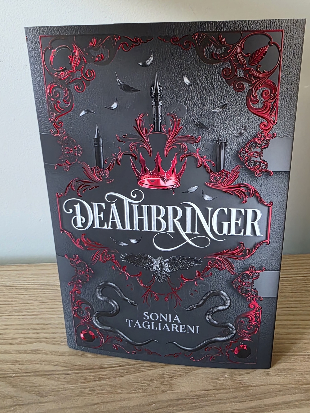 Title:
Brand New FairyLoot Deathbringer by Sonia Tagliareni - Picture 2 of 5